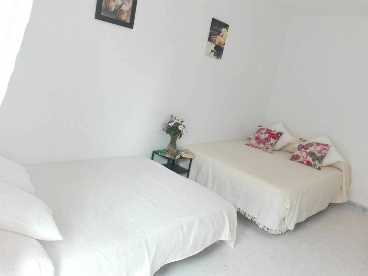 Comfortable Studio With Sea View In Benalmadena 30 M² Pool Buitenkant foto